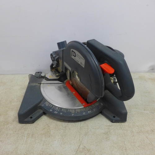 2005 - A Performance Power 750w 240v 190mm compound mitre saw - in box