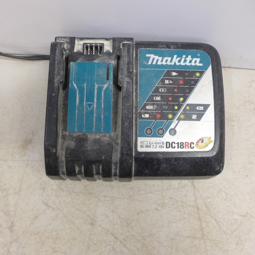 2032 - A quantity of assorted power tools and power tool batteries including a Makita DBO 180 palm sander, ... 