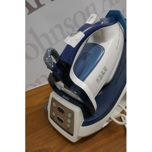 2317 - A Tefal Pro Express Total steam generator iron