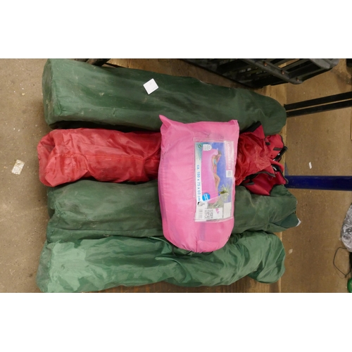 2331 - 4 folding camping chairs and an inflatable lounger