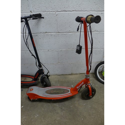 2123 - 2 Razor electric scooters - Police repossession