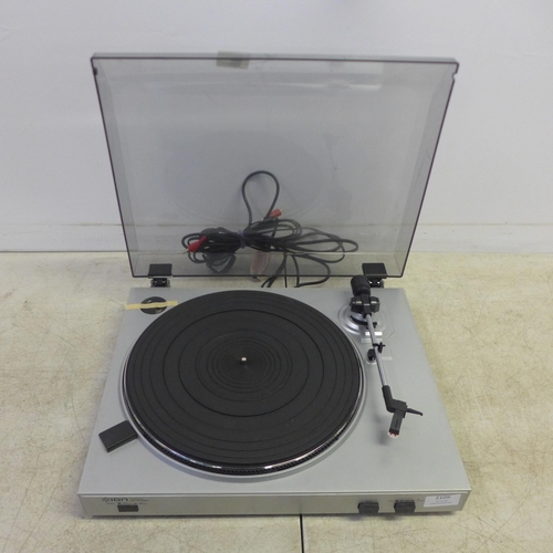 2109 - An Ion TTUSB05XL turntable