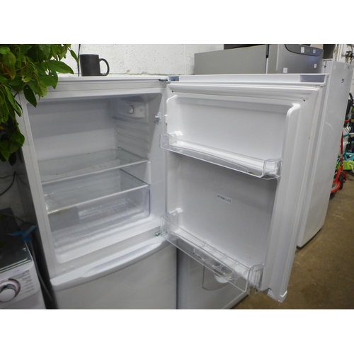 2127 - A Candy 60/40 (CSC1365WEN) fridge freezer