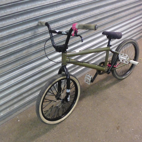 2137 - A Fly Bikes Barcelona BMX bike - Police repossession