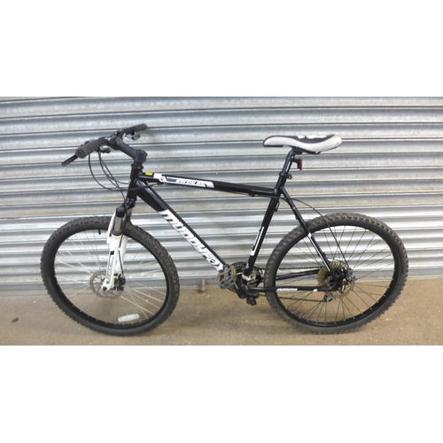 2138 - A Muddy Fox Anarchy 200 aluminium framed Shimano equipped front suspension hardtail mountain bike - ... 