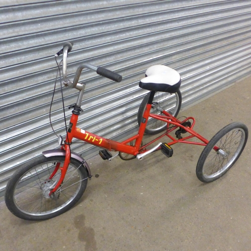 2145 - A Pashley TRI-1 folding tricycle - Police repossession