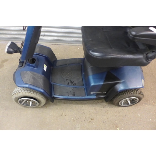 2149 - A Celebrity XL8, 4-wheel mobility scooter with key and charger and 4 replacement Tyres