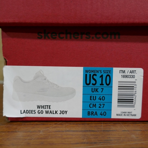 3154 - Pair of ladies Go Walk Joy white Skecher trainers (size UK 7)   *This lot is subject to VAT