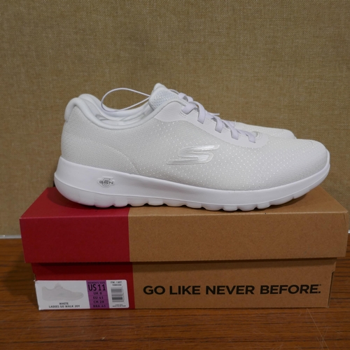 3158 - Pair of ladies Go Walk Joy white Sketcher trainers (size 8). *This lot is subject to VAT