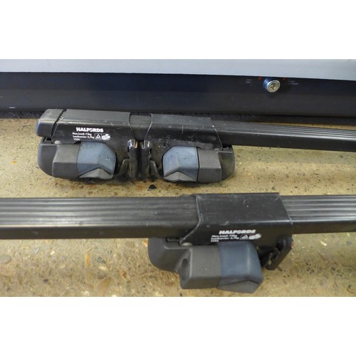 2280 - A Thule Alpine 500 roof box with a set and Halfords universal roof bars both with keys