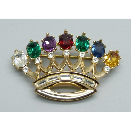 1000 - A Crown Trifari 'Dearest' brooch