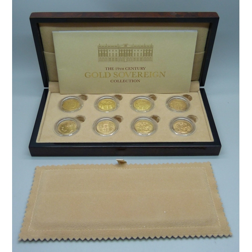 1018 - A Royal Mint, The 19th Century Gold Sovereign Collection, eight coins, 1820, 1822, 1826, 1832, 1880,... 