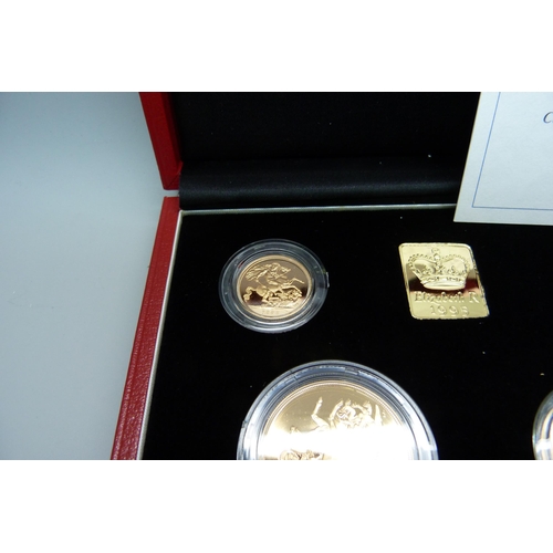 1022 - A Royal Mint The 1995 UK Gold Proof Four-Coin Sovereign Collection, No. 0713