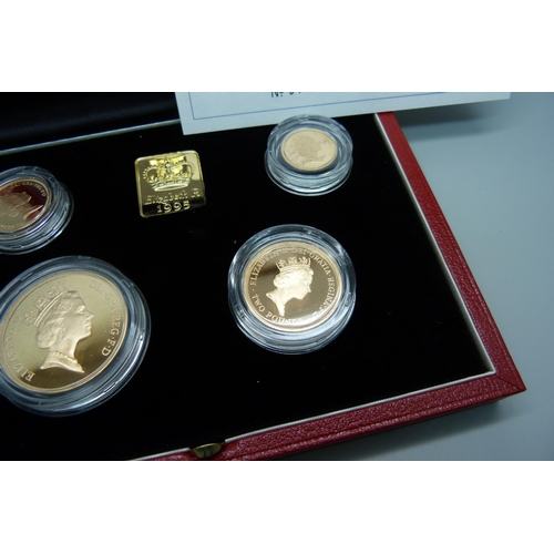 1022 - A Royal Mint The 1995 UK Gold Proof Four-Coin Sovereign Collection, No. 0713