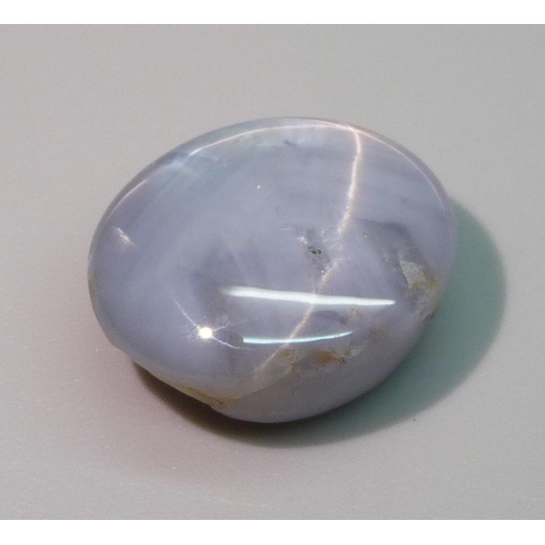 1158 - An unmounted star sapphire, 5.1g