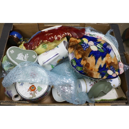 1194 - Assorted china and pottery, Carlton Ware Rouge Royale dish, Poole jug, etc. **PLEASE NOTE THIS LOT I... 