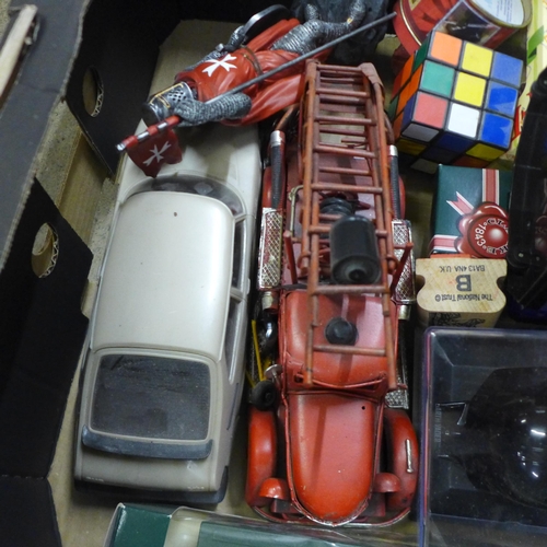 1197 - Assorted model vehicles and other toys **PLEASE NOTE THIS LOT IS NOT ELIGIBLE FOR IN-HOUSE POSTING A... 