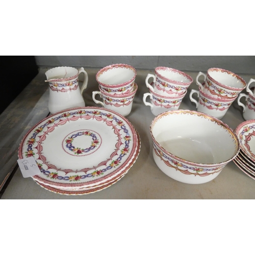 1229 - An Edwardian part tea set **PLEASE NOTE THIS LOT IS NOT ELIGIBLE FOR IN-HOUSE POSTING AND PACKING**