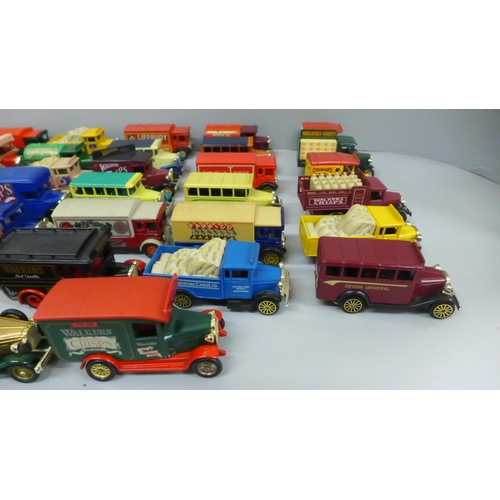 733 - A collection of Corgi and other model vehicles