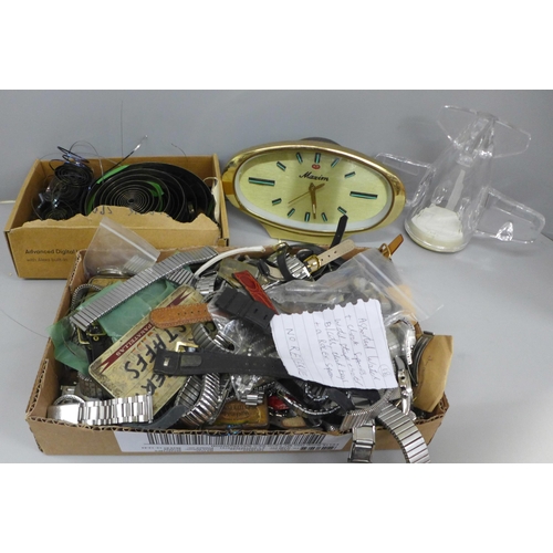 739 - Assorted watch and clock spares, watch straps and watch bracelets, clock keys and a Rolex spoon, etc... 