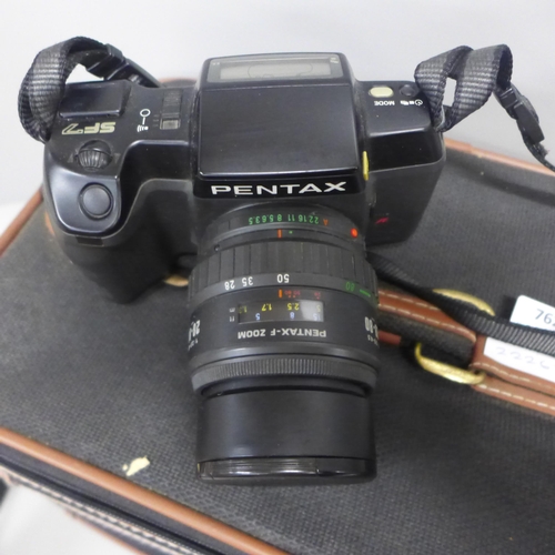 762 - A Pentax SF7 camera 1:35-4.5, 28-80mm, with case