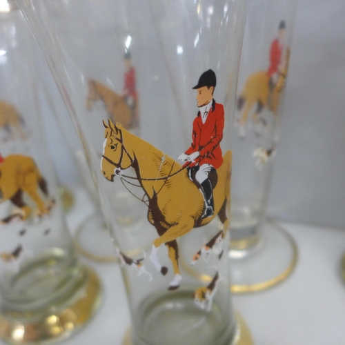 788 - A set of six glasses depicting hunting scene **PLEASE NOTE THIS LOT IS NOT ELIGIBLE FOR IN-HOUSE POS... 