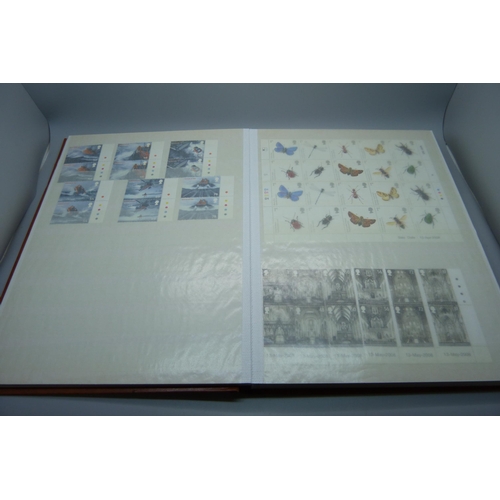 836 - Great Britain 2007-2010 unmounted mint commemoratives in stock book, high face value (more than 430 ... 