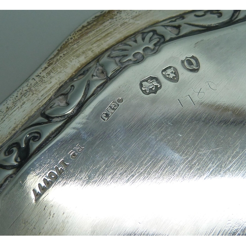 856 - A Victorian silver tray, London 1891, Josiah Williams & Co., 548g, 25cm