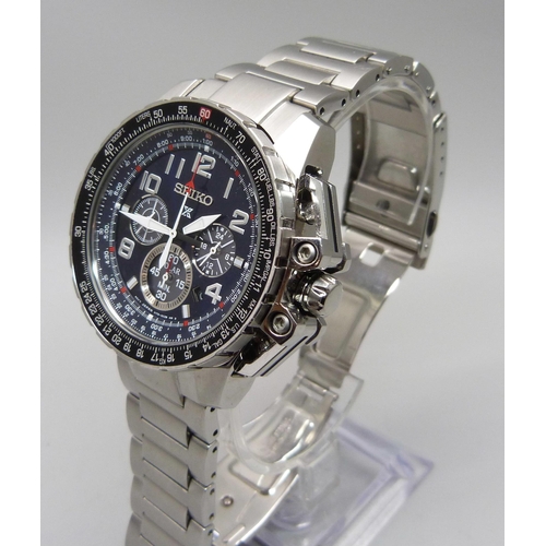 866 - A Seiko Prospex Chronograph wristwatch V175-OC10, boxed