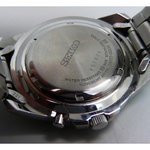 871 - A Seiko Kinetic wristwatch, 5M62-ODDO, boxed