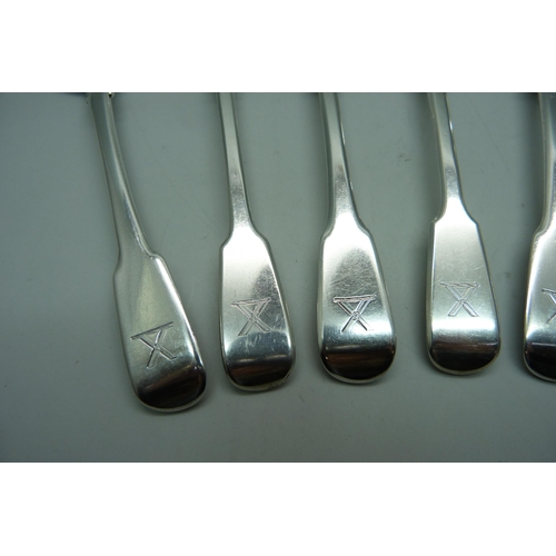 883 - Six silver spoons (4+2), 250g