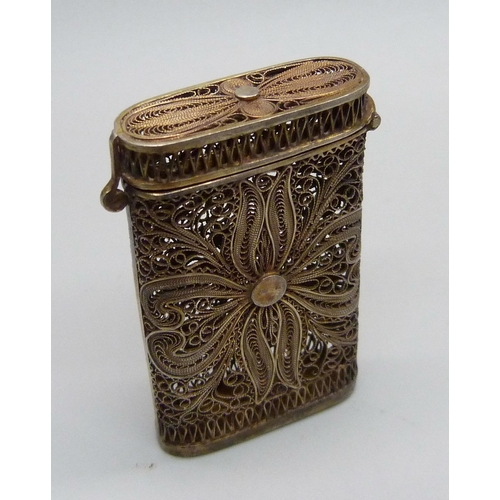 896 - A vintage filigree vesta case, tests as silver