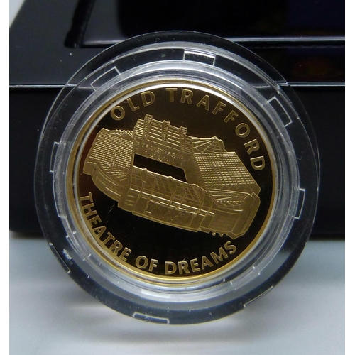 918 - The Royal Mint The Manchester United gold proof medallion 'Old Trafford', 22ct gold, weight 8.513g, ... 