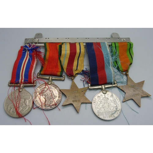 932 - Five WWII medals; Africa Service Medal and War Medal to C286553 O. Bauer and the three others to N30... 