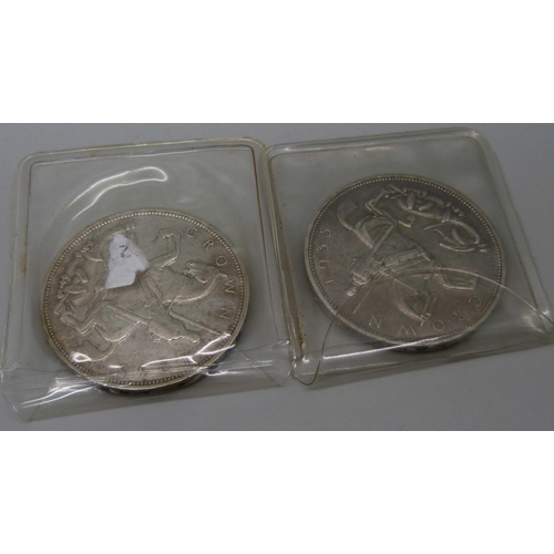 934 - Two 1935 George V crowns and a silver proof pound coin