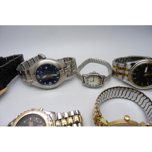 949 - Lady's and gentleman's wristwatches