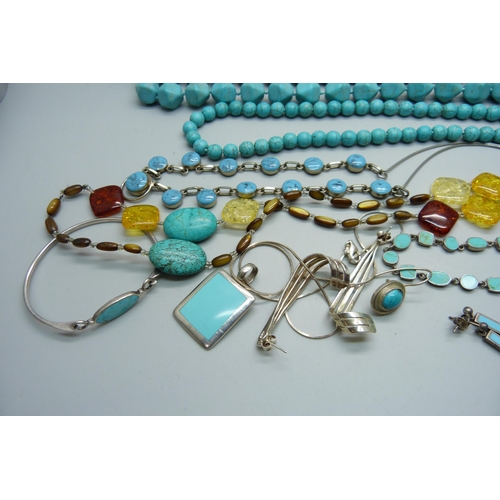 956 - A collection of turquoise set jewellery