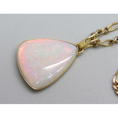 977 - An 18ct gold opal set pendant on a 9ct gold figaro chain, 9.2g, 51cm