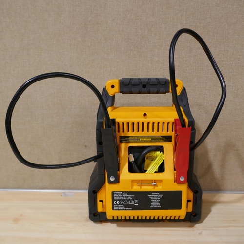 3176 - Cat Jump Starter - Model 1200 Ampcj1000Dxt (323-180) *This lot is subject to VAT