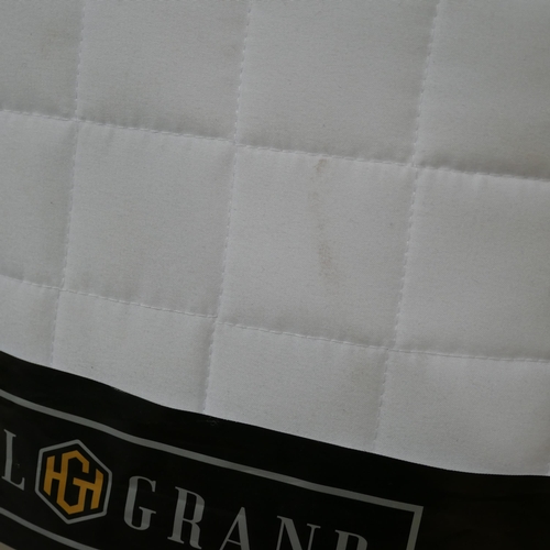 3181 - 3x Hotel Grand Shredded Memory Foam Pillows   (323-449,450) *This lot is subject to VAT