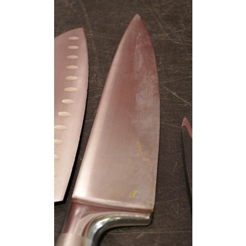 3085 - Sabatier Knives and Block - Incomplete (323-148) *This lot is subject to VAT