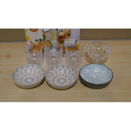 3344 - 3x Signature Ramen Bowls, Glass Drink Set (323-426,447) *This lot is subject to VAT