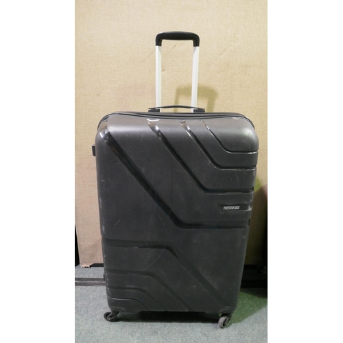 3359 - American Tourister Black 2pc Luggage Set (323-537) *This lot is subject to VAT