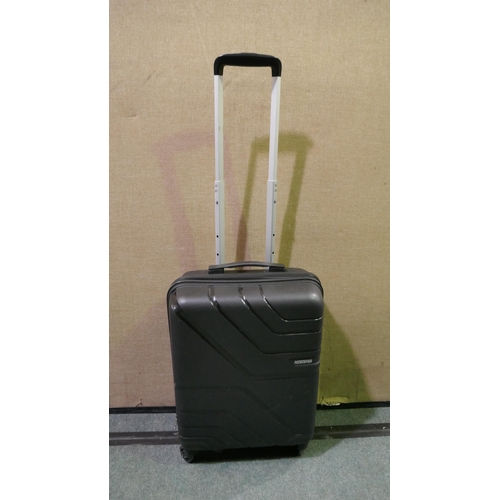 3359 - American Tourister Black 2pc Luggage Set (323-537) *This lot is subject to VAT