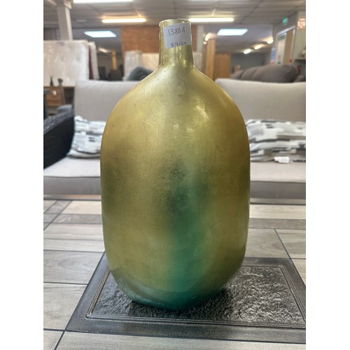 1434 - A Large Green and Gold ombre vase