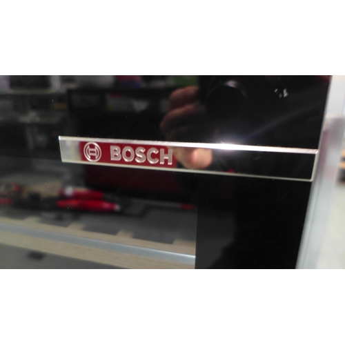 3096 - Bosch Serie 6 Under Counter 60cm Wine Cooler - Model no -KUW21AHG0G, Original RRP £766.65 inc vat (4... 