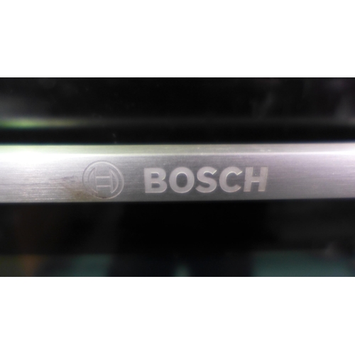 3100 - Bosch Serie 8 Combination Microwave with Grill, Original RRP £824.17 inc vat (448-109) *This lot is ... 