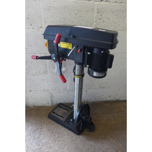 2334 - A Clarke CDP302B bench mountable drill press pillar drill (8007) * this lot is sold as scrap + VAT*