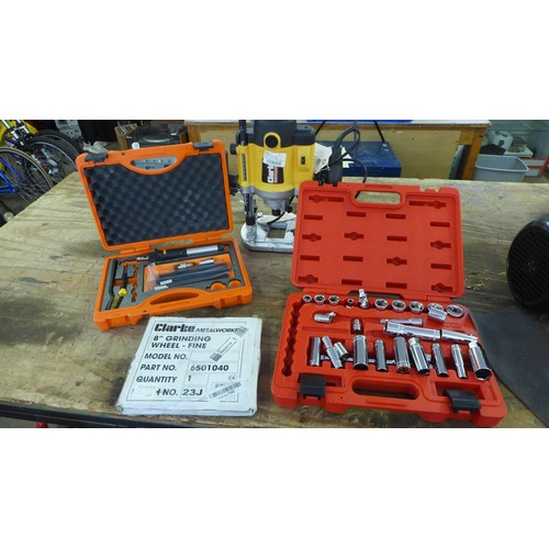 2345 - A quantity of Clarke returned items including a Clarke Pro 33pc socket set, a Power Tech plastic wel... 