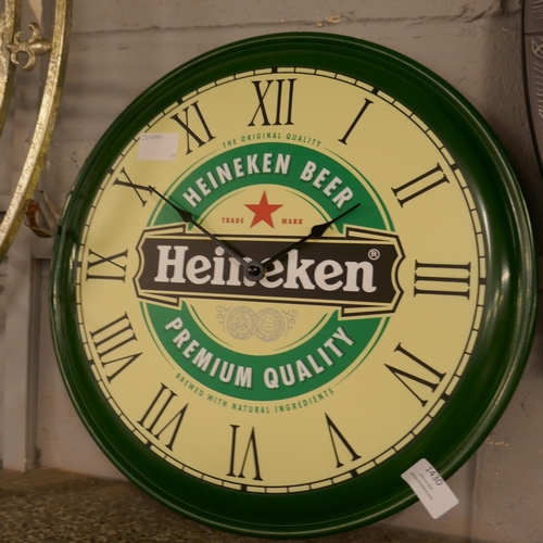 1430 - A Heineken wall clock